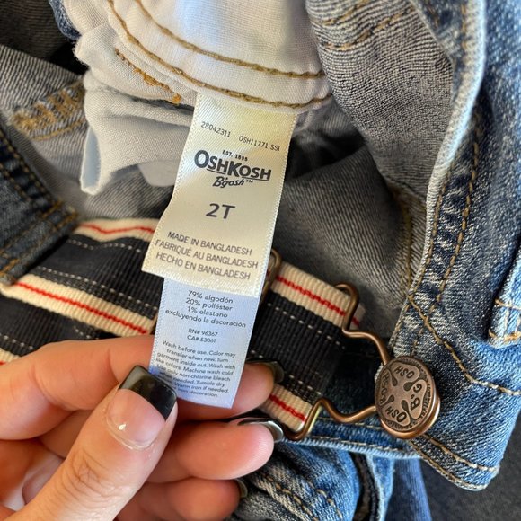 Oshkosh B'Gosh Denim Blue Jeans Unisex Overalls Size 2T Toddlers Girls or Boys - Picture 5 of 5